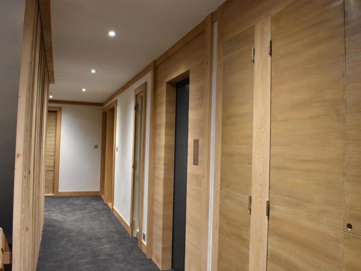 Studio 2/4 Pers, Acces Pistes Et Piscine, Proche Commerces, Meribel - Fr-1-180-297 Luaran gambar